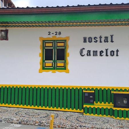 Hostel Camelot Саленто Экстерьер фото