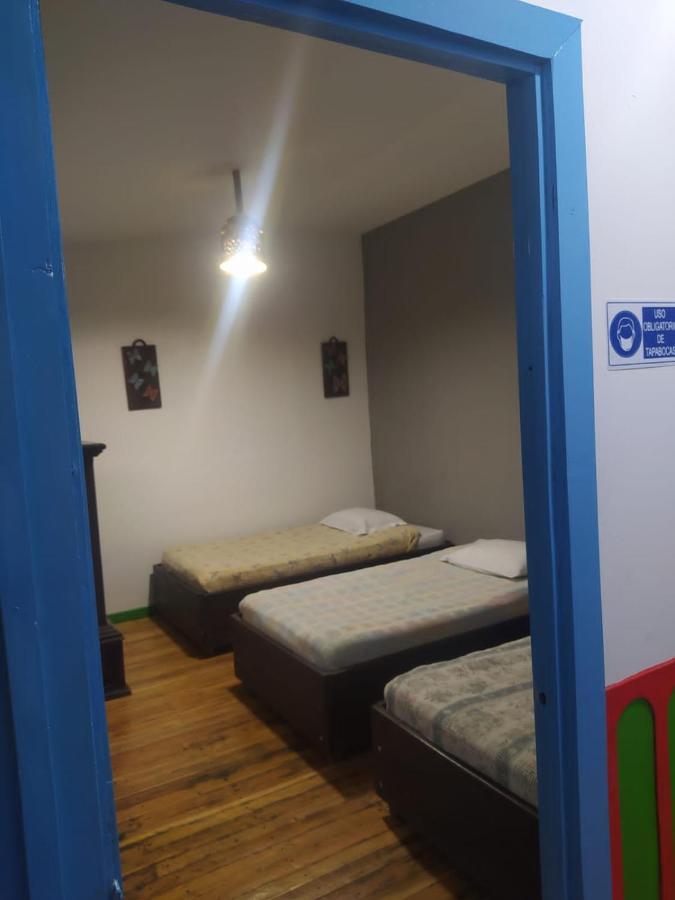 Hostel Camelot Саленто Экстерьер фото