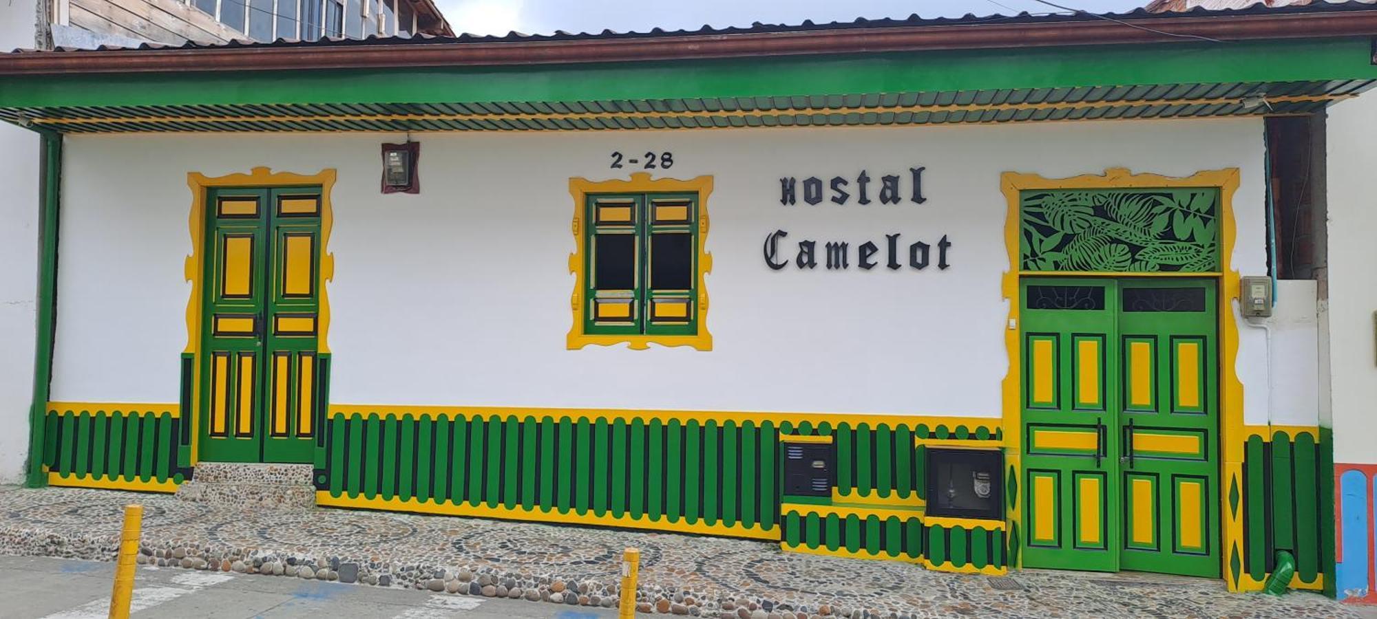 Hostel Camelot Саленто Экстерьер фото